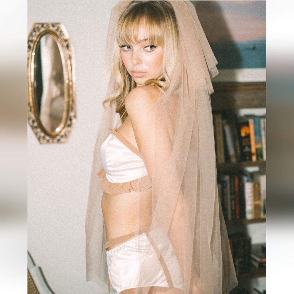 NWT Jane Rhyan Penelope elbow length ivory wedding veil